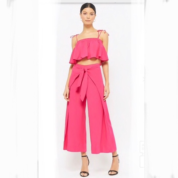 DO+BE Other - Two piece set